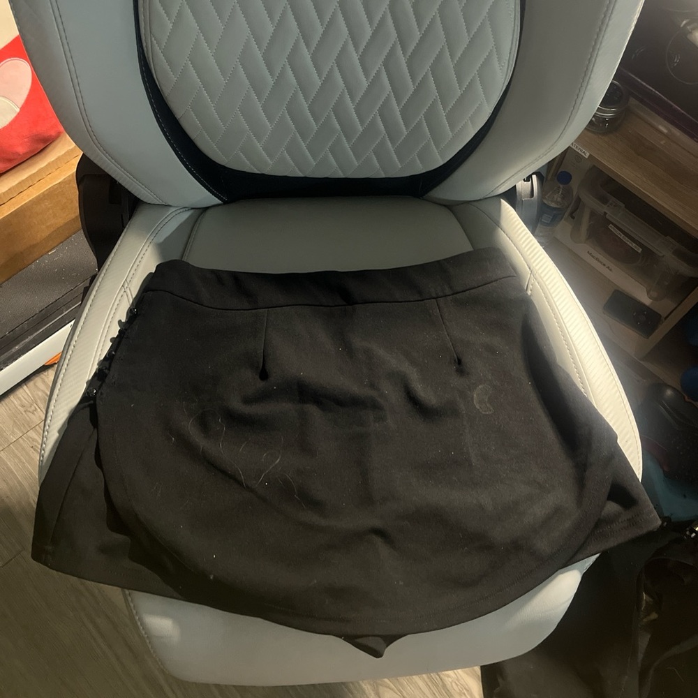 Women's Black Skorts